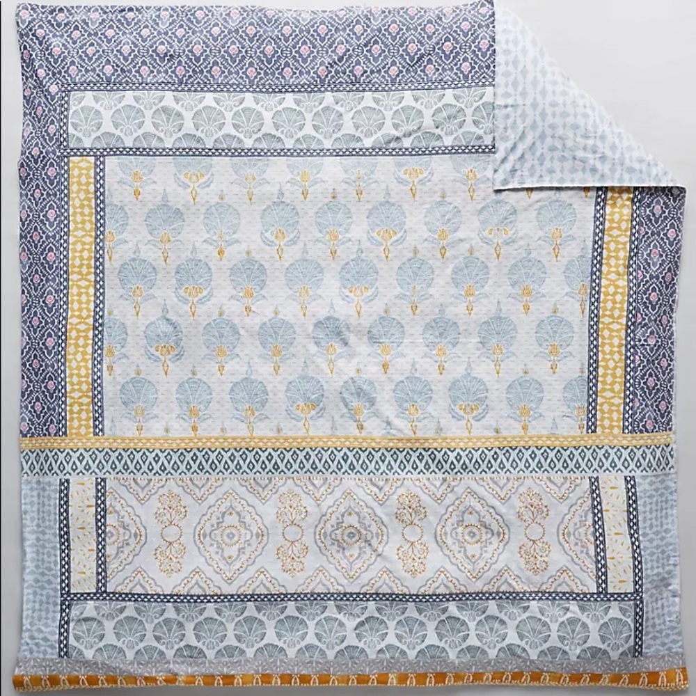 ISO! Tamterga Duvet Cover